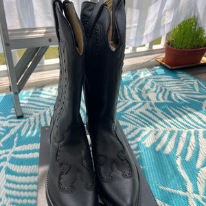 Brand new Durango Cowboy boots